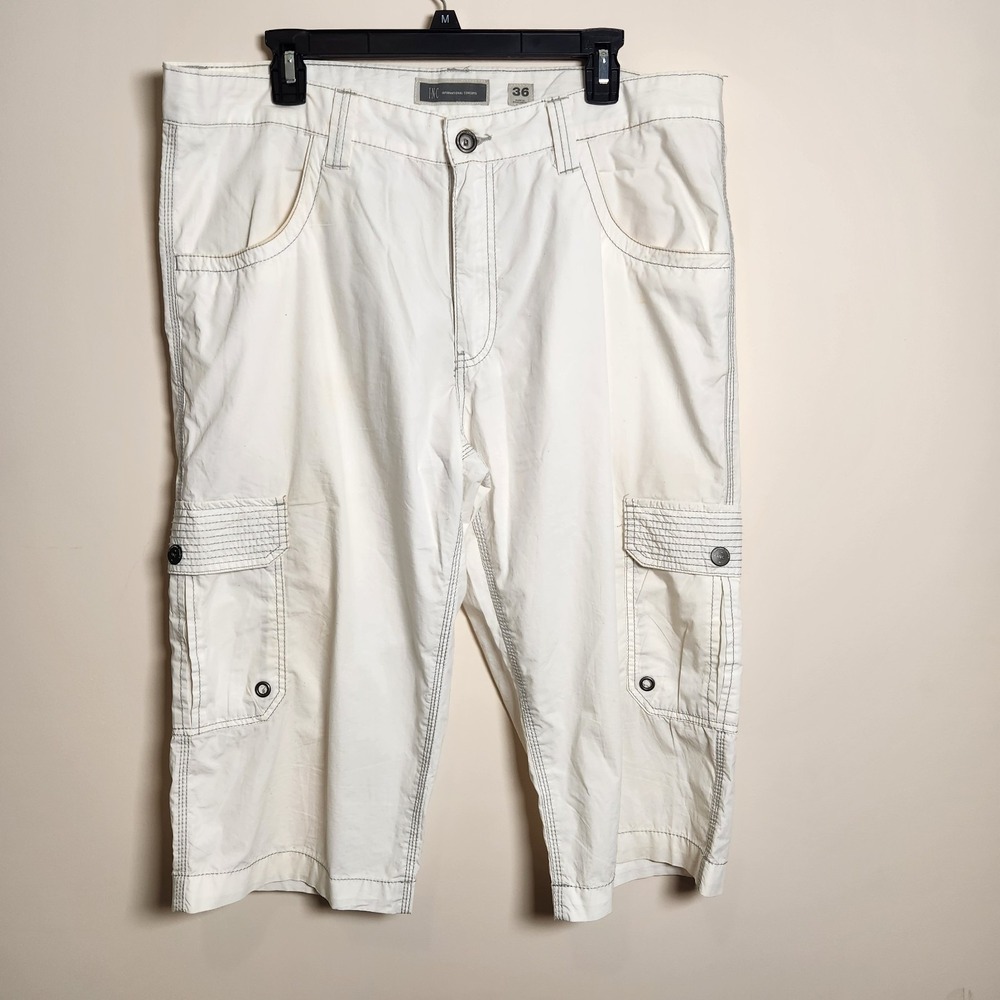 INC International Concepts Men's White Cargo Shorts Size 36 100% Cotton Utility